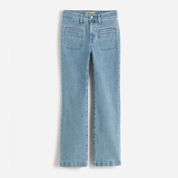 Madewell Denim - Madewell Midrise Kick out Flare Jeans Size 26 Light Wash Patch Front Pockets